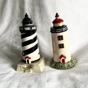 ‘Nantucket Shoreline’ Sakura Lighthouse Salt & Pepper Shakers 5 ¾”